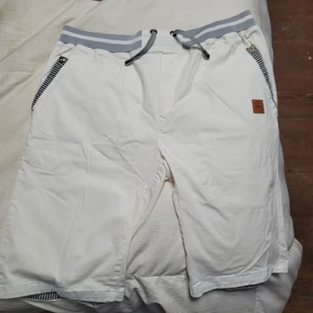 Fashion Style News White Mens Draw String Shorts Leisure Collection